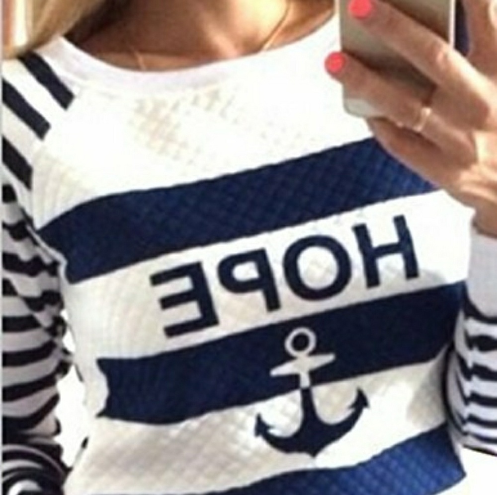 💐 HOPE Sweater 💐 - Picture 2 of 5